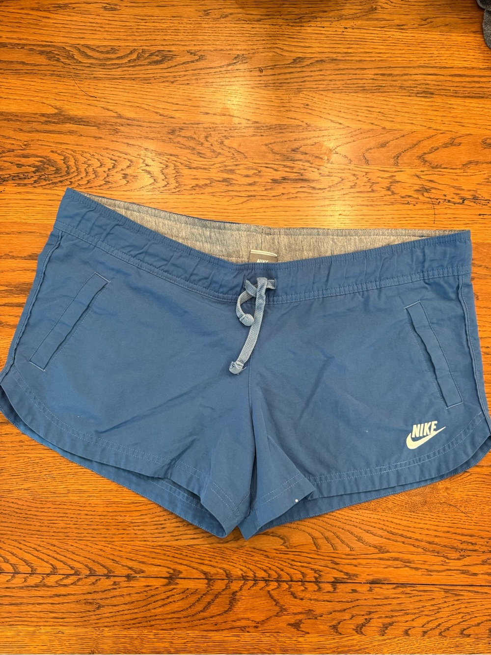 Vintage Nike Women's Blue Athletic Shorts with Drawstring